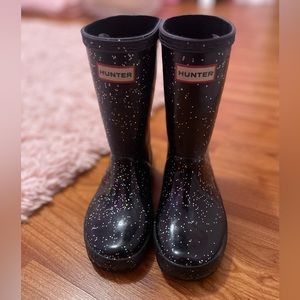 HUNTER giant glitter rainboots